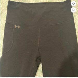 Under Armour Women's Black Flare Leggings, Size M